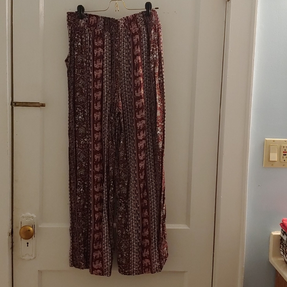 Boho flowy tribal elephant print pants - Picture 2 of 8